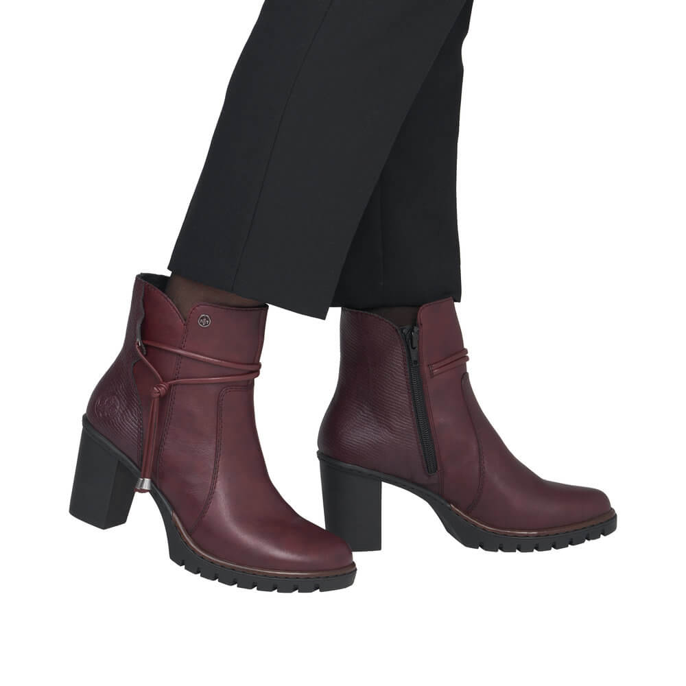 RIEKER Y2567-35 red, dámské polokozačky